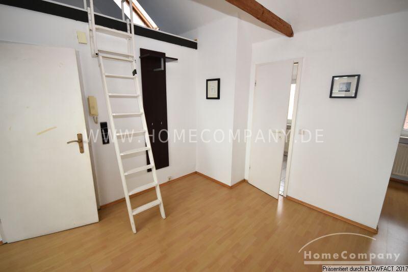 Charmantes Apartment in Findorff mit Dachbalken, 28215 Bremen (Bahnhofsvorstadt Findorff-Bürgerweide Regensburger Straße Weidedamm)