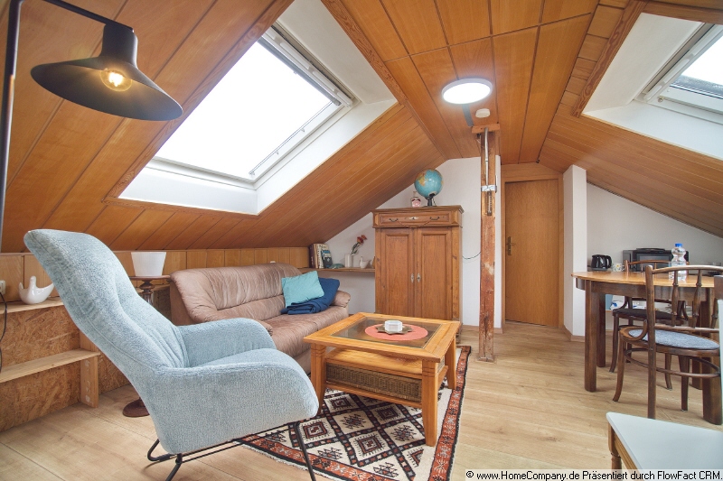 Gemütliche Dachgeschosswohnung in ruhiger Lage, 44369 Dortmund