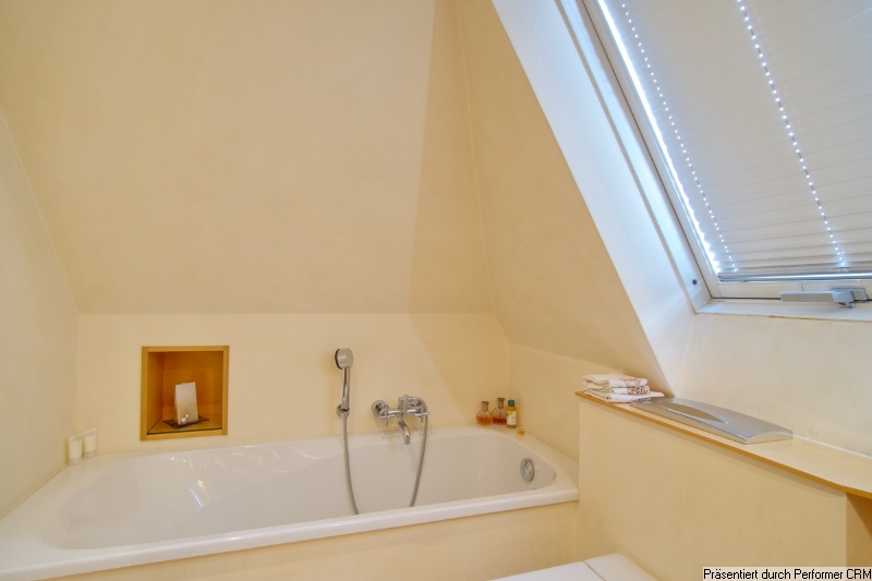Stunning maisonette with Rhine views in Düsseldorf – 40474 Düsseldorf – Vorschaubild 8