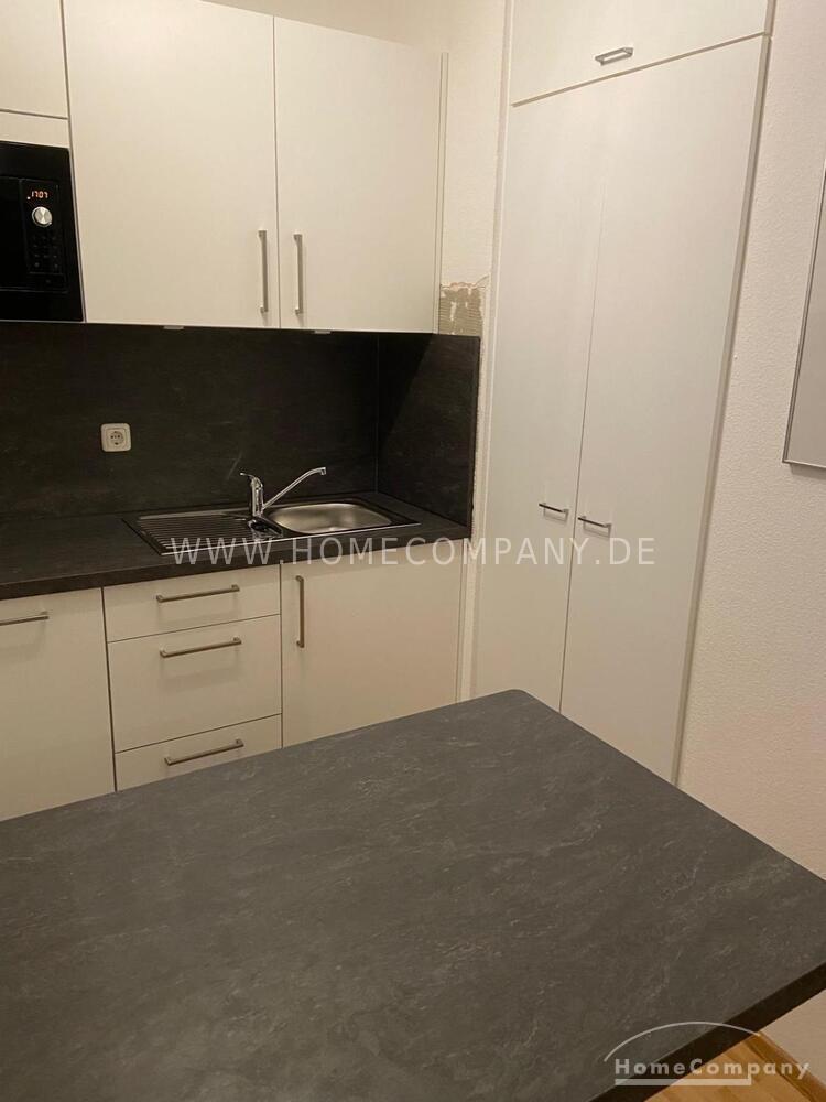 2-Zimmer-Wohnung in Bonn Bad Godesberg mit Park und U-Bahn-Haltestelle – Peter-Schwingen-Straße 1, 53177 Bonn – Vorschaubild 9