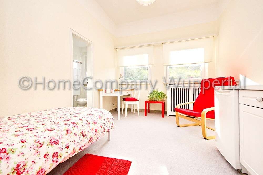 Gemütliches Zimmer mit eigenem Bad in Barmen, 42287 Wuppertal (Barmen)