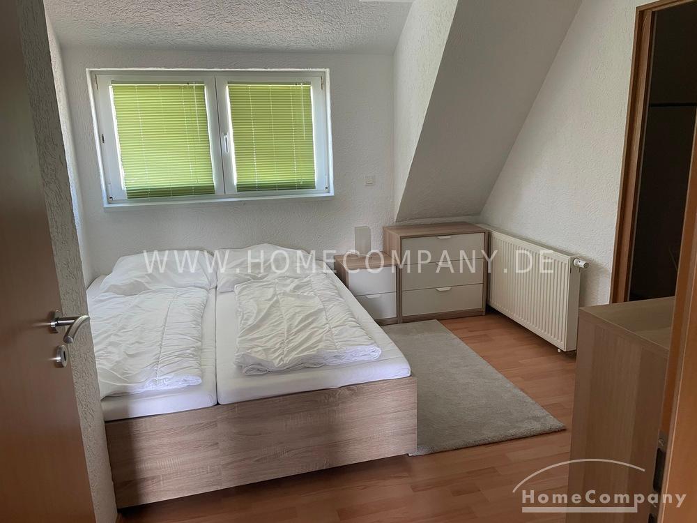 Möblierte Dachwohnung in Dresdner Höhenlage mit großem Wohnzimmer – Grenzallee 51, 1187 Dresden – Vorschaubild 11