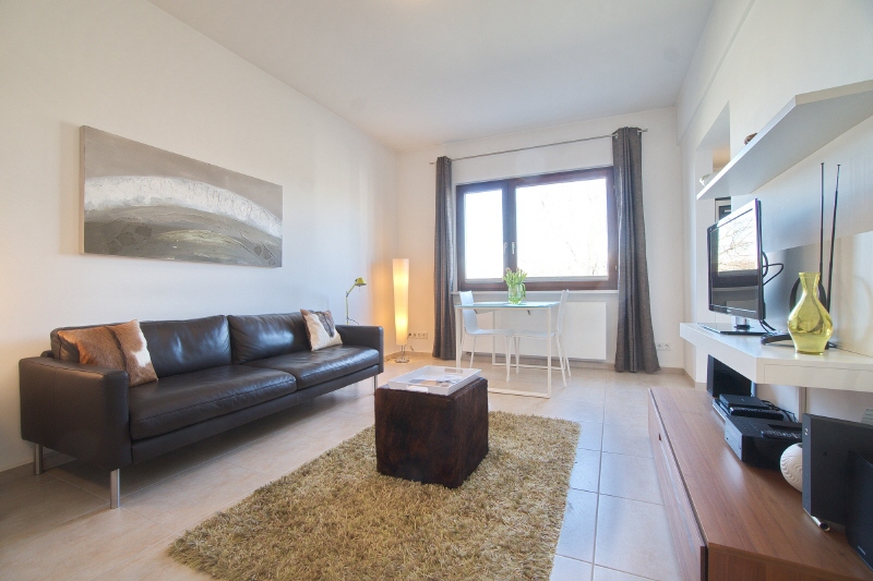 High-Quality Apartment with Balcony in Rüttenscheid – Kahrstraße 13, 45128 Essen – Vorschaubild 2