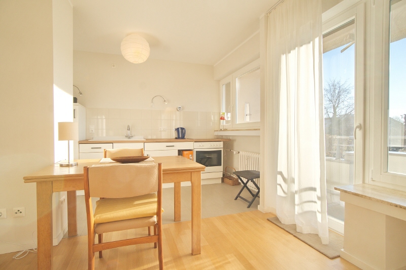 Großzügige Wohnung mit Balkon, nahe Altstadt – Im Blumenfeld 10, 45219 Essen – Vorschaubild 3