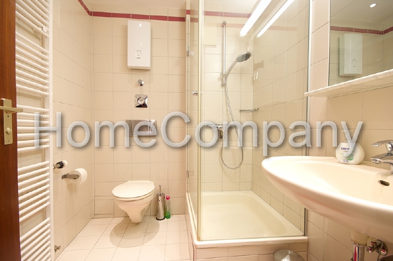 Balkon, U-Bahn Nähe & Stellplatz – Ihr neues Zuhause – Falkstraße 4b, 44809 Bochum – Vorschaubild 6