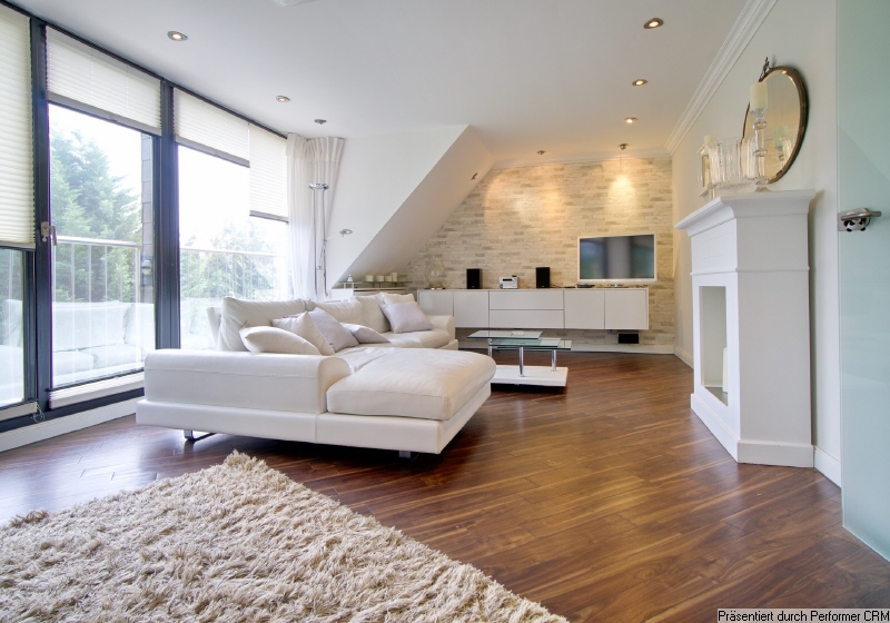 Düsseldorf-Lörick Maisonette mit Terrasse & Stellplatz, 40547 Düsseldorf (Lörick Niederkassel Oberkassel)
