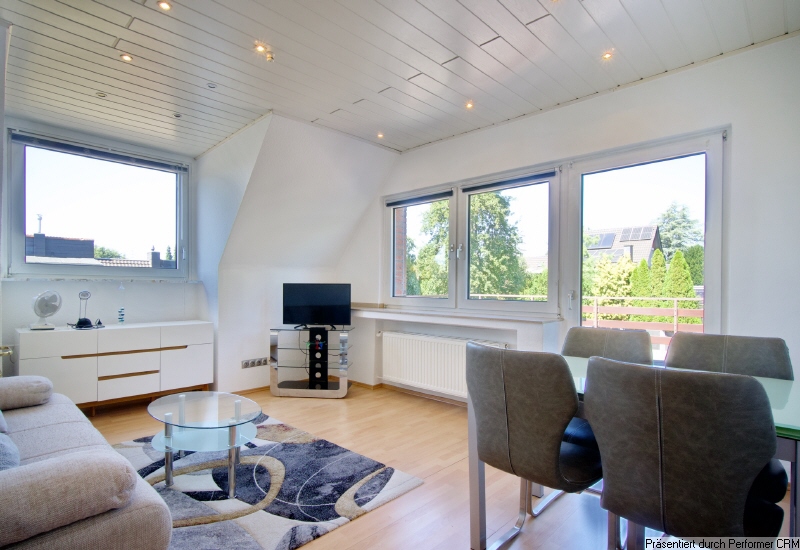 Terrasse & Parkplatz Ihr neues Zuhause in Düsseldorf, 40627 Düsseldorf (Gerresheim Unterbach Vennhausen)