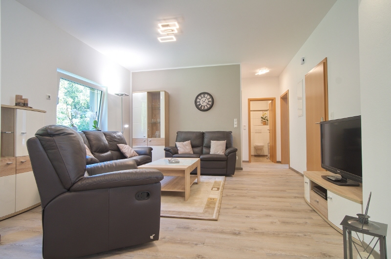 Exklusiv und grün umgeben Traumwohnung im Erdgeschoss – Sandkuhle 3, 44879 Bochum – Vorschaubild 8