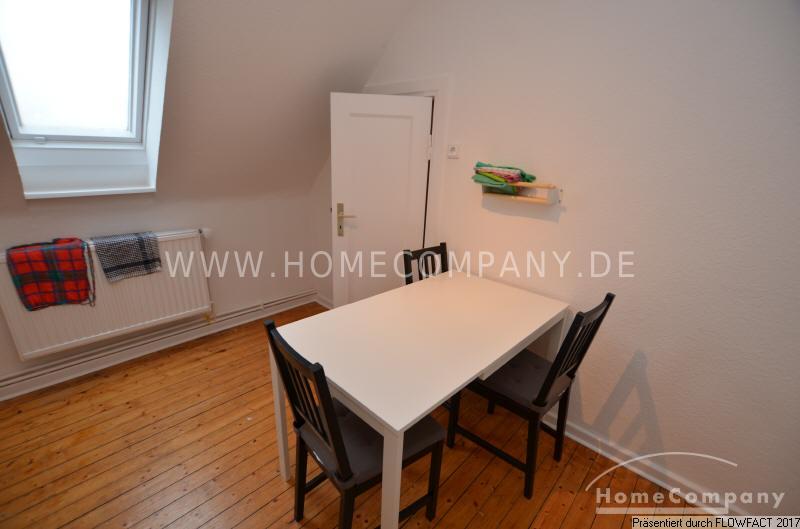 Möblierte Dachgeschosswohnung für 3 - perfekt renoviert – 28239 Bremen – Vorschaubild 3