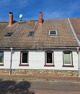 charmantes Haus mit Garten in grüner Lage, 6217 Merseburg (Beuna)