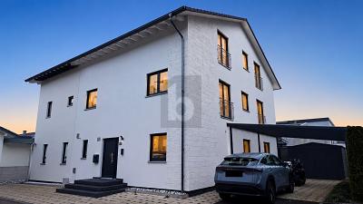 Luxuriöse Doppelhaushälfte mit Pool in Bad Säckingen, 79713 Bad Säckingen