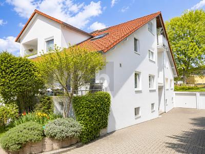 Stilvolle Etagenwohnung mit Balkon, 74382 Neckarwestheim