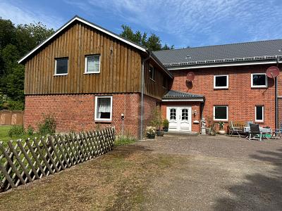 Großzügige Etagenwohnung mit Garten, 23744 Schönwalde am Bungsberg