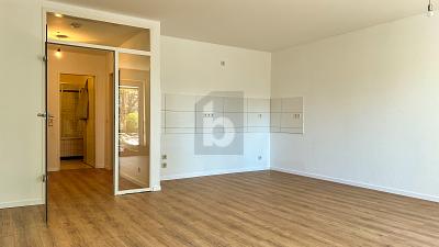 Frisch renoviert mit Terrasse im Hildener Süden, 40721 Hilden (Unterbach)