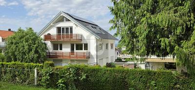 Hell und modern, Balkon mit Gartenblick, 70794 Filderstadt