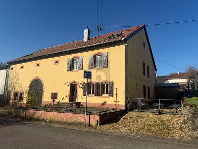 Charmantes Bauernhaus in ruhiger Lage, 66780 Rehlingen-Siersburg