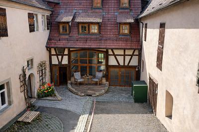 Historisches Schloss mit 4 Wohnungen – Einzigartig, 72145 Hirrlingen