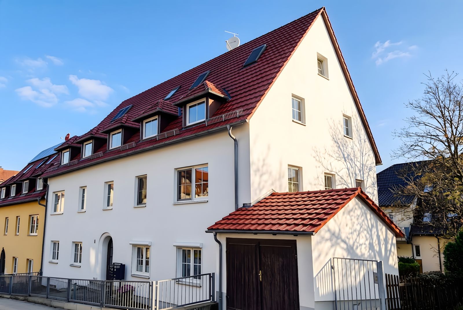 Helle 4-Zimmer-Wohnung mit Balkon Jenzig-Blick, 7749 Jena