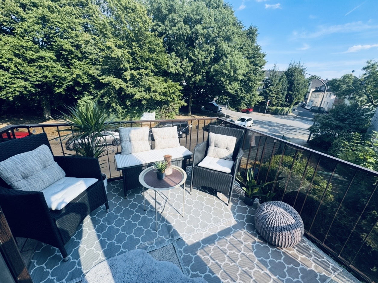 Helle 3-Zimmer-Wohnung in Essen-Freisenbruch, 45279 Essen (Freisenbruch Horst)