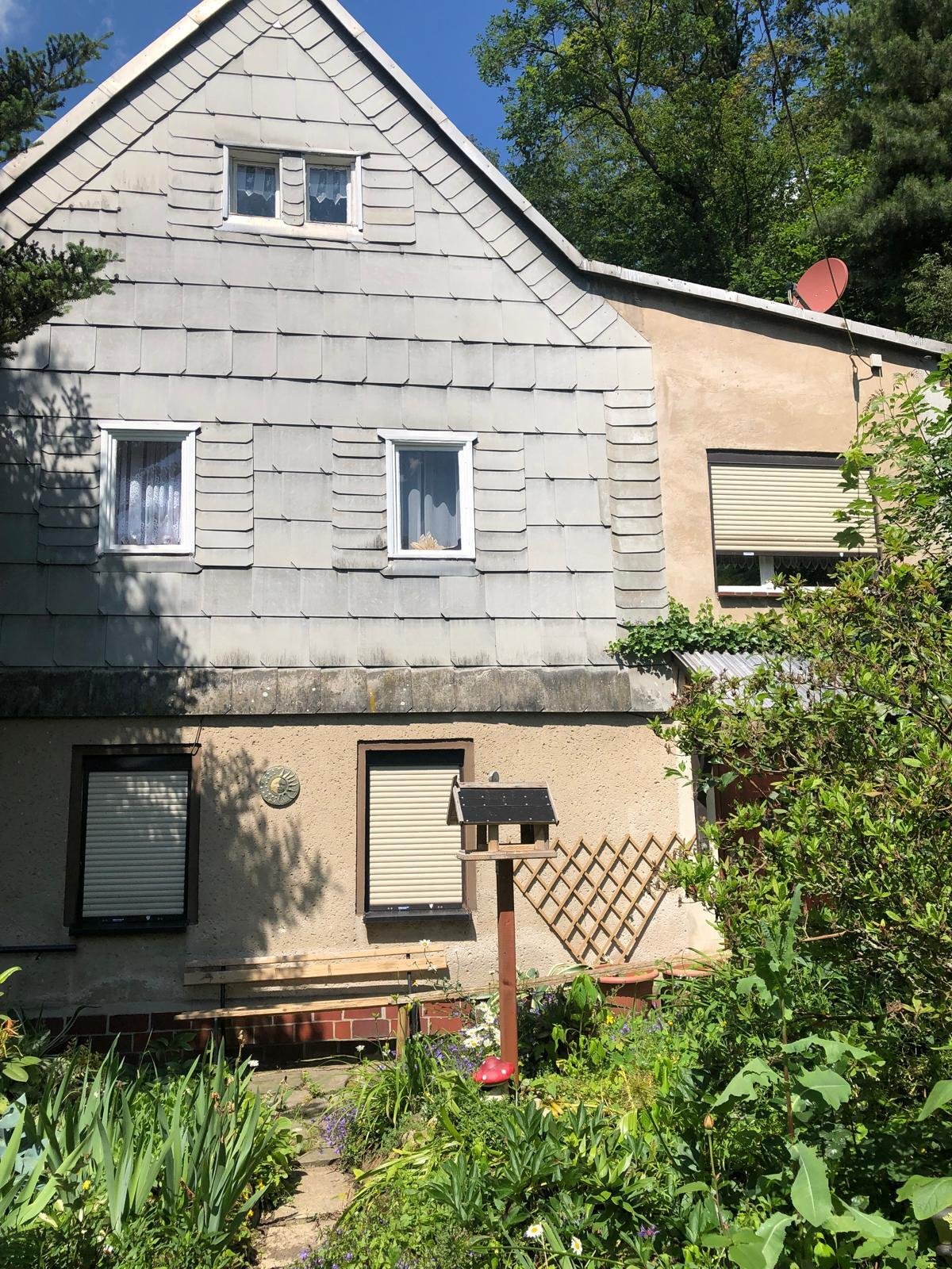 Großzügiges Einfamilienhaus mit Bachlauf, 9306 Königsfeld
