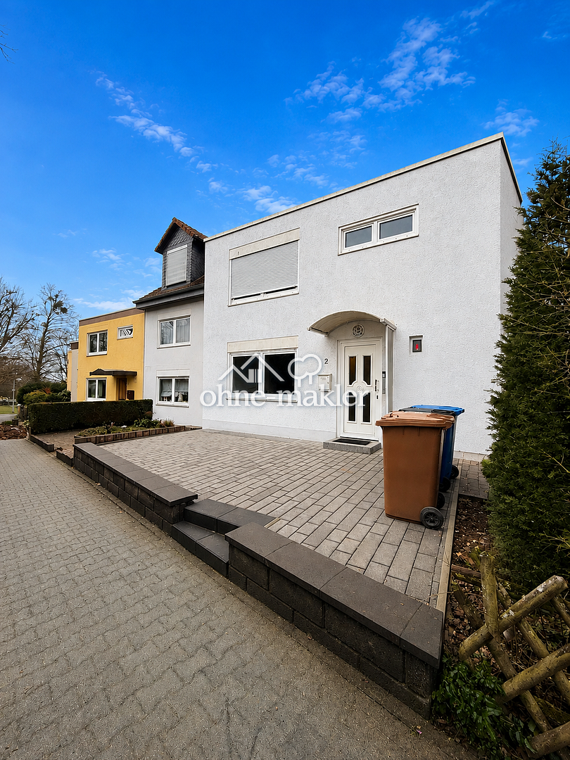 Kernsaniertes Reihenmittelhaus - perfekte Lage, 65824 Schwalbach am Taunus