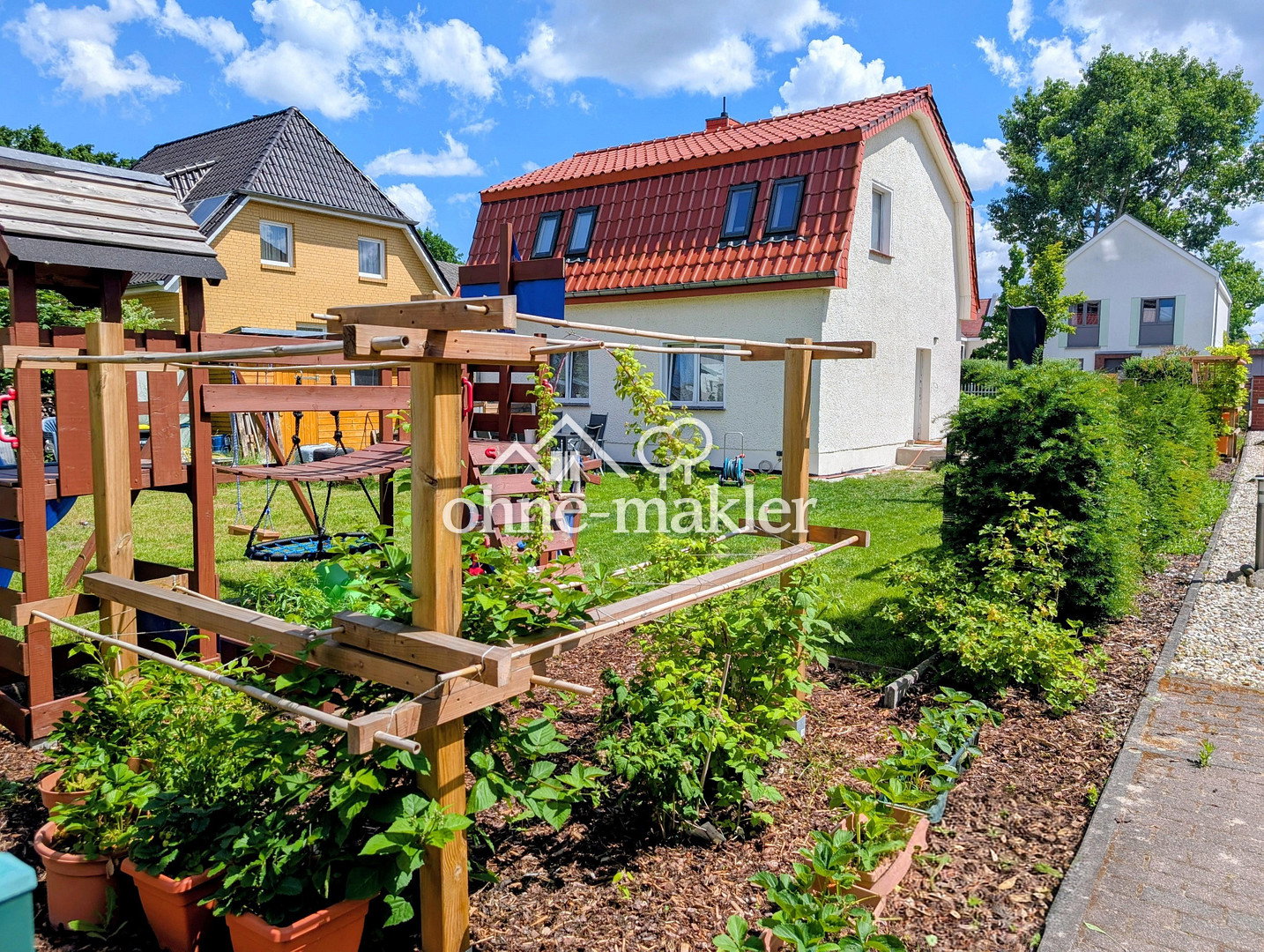 Gemütliches Haus nahe Tierpark – perfekt möbliert, 10318 Berlin (Treptow-Köpenick)