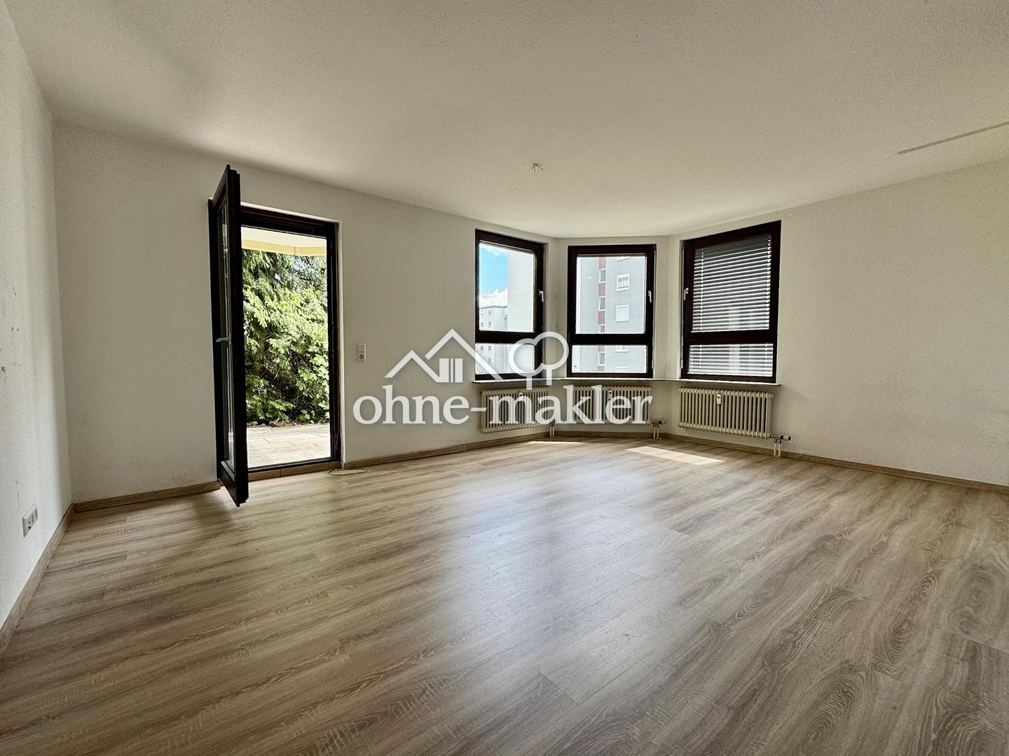 Terasse TG-Stellplatz – Ideal zum Entspannen, 72760 Reutlingen