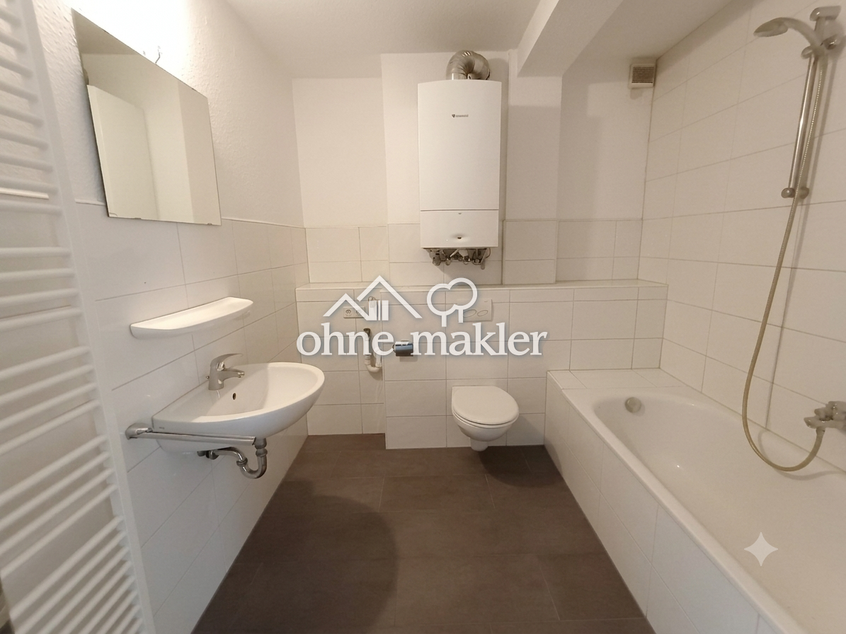 Modern gesanierte 3-Zimmer-Wohnung mit Balkon, 44139 Dortmund (Brünninghausen Mitte)