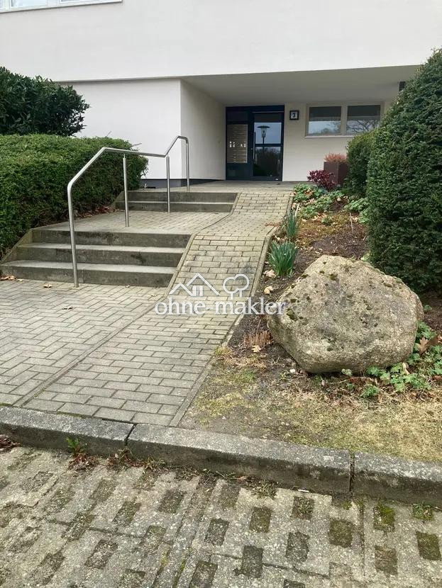 Helle 3-Zimmer-Wohnung, Aufzug Stellplatz in Detmerode, 38444 Wolfsburg (Detmerode)
