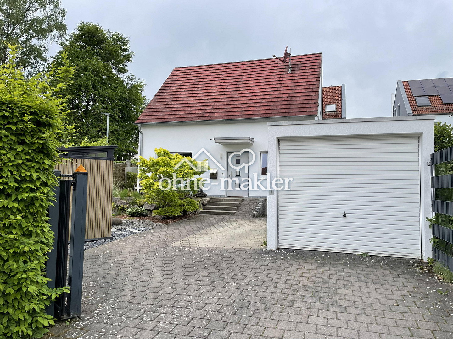 Moderne Einfamilienhaus - Zentrale Lage in Maichingen, 71069 Sindelfingen