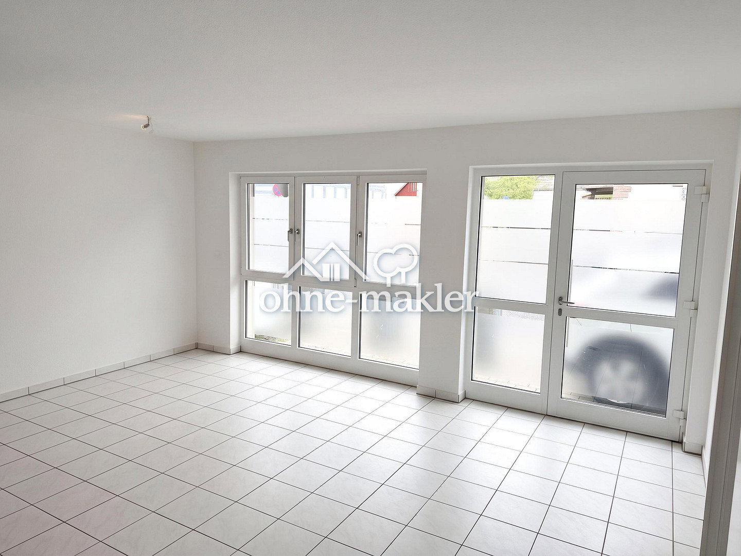 Lichtdurchflutete 1,5-Zimmer-Wohnung mit eigenem Eingang, 63607 Wächtersbach