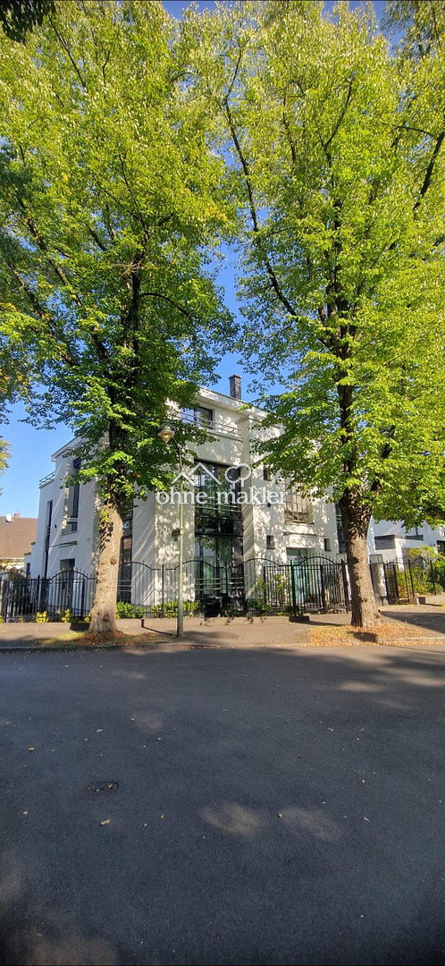 Luxus Villa mit Penthouse direkt am Aaper Wald, 40472 Düsseldorf (Hubbelrath Lichtenbroich Rath Unterrath)