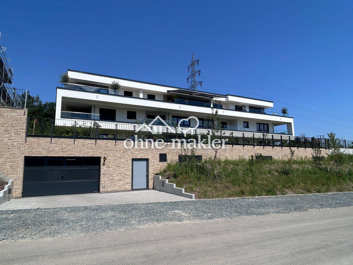 Exklusive 4-Zimmer-Wohnung mit Terrasse Garten in Niedernhausen, 65527 Niedernhausen