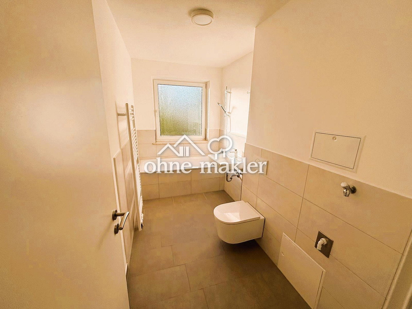 Frisch saniert und modern - 3-Zimmer-Wohnung in Fürstenfeldbruck, 82256 Fürstenfeldbruck
