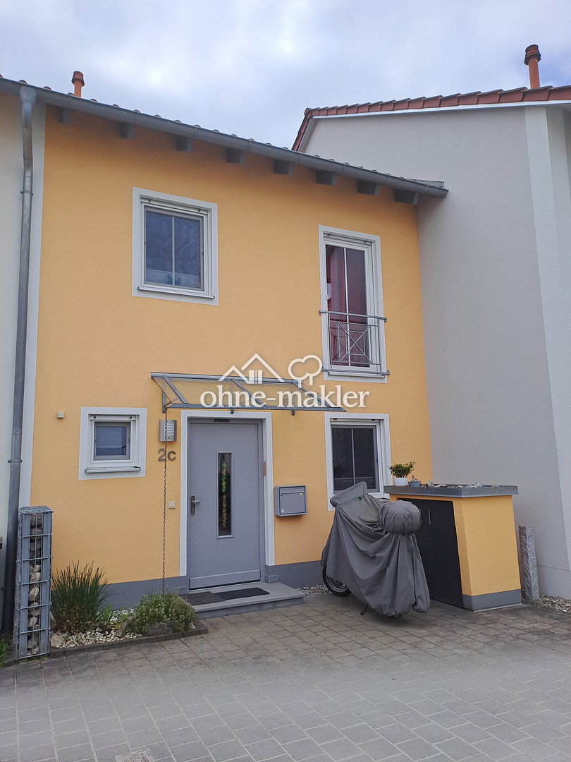Reihenhaus mit Terrasse und Garten in Schrobenhausen, 86529 Schrobenhausen