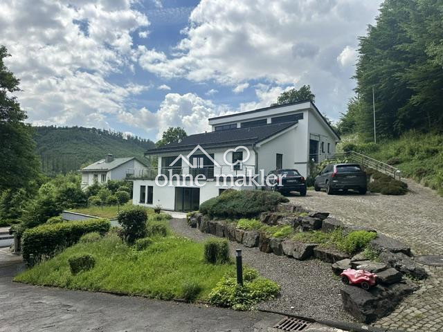 Idyllische Familienidylle mit Panorama-Blick, 58513 Lüdenscheid