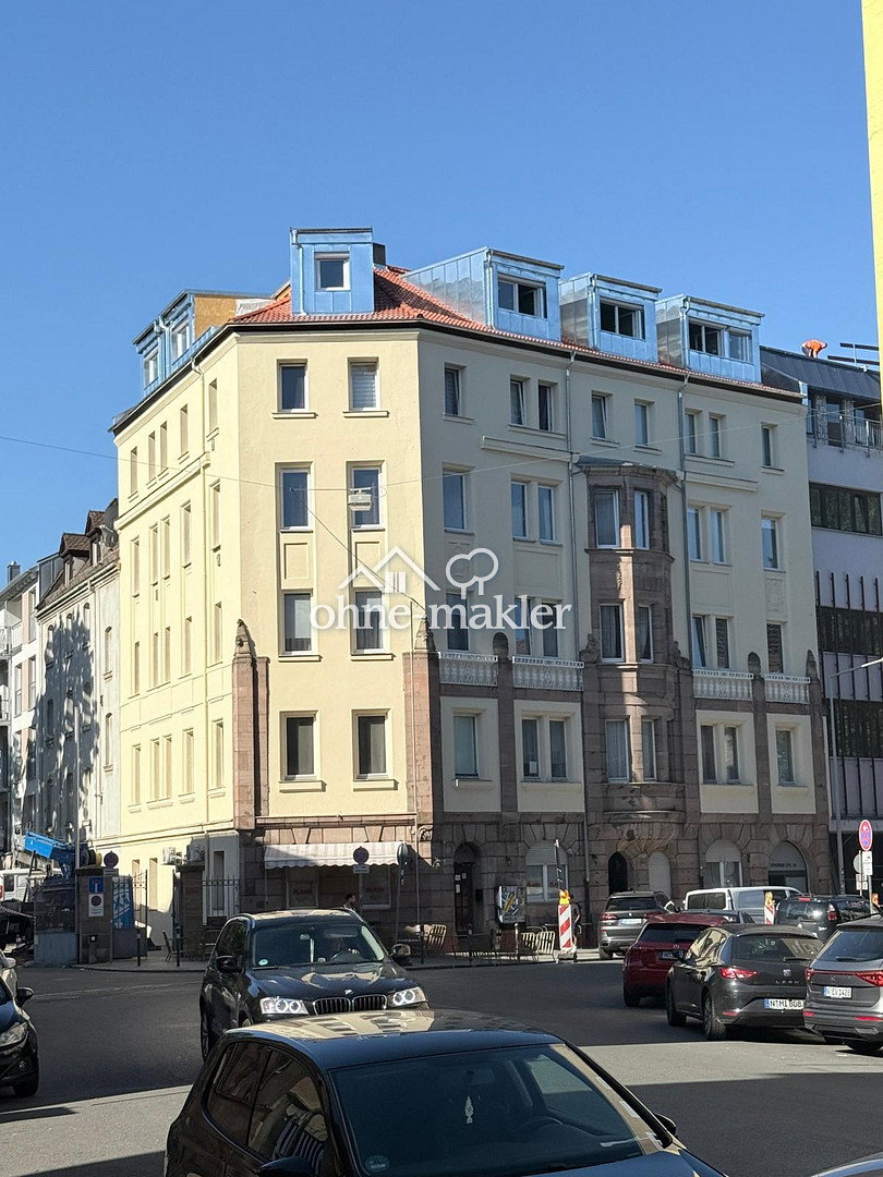 Lichtdurchflutete 4-Zimmer-Wohnung mit Balkon in Tafelhof, 90443 Nürnberg