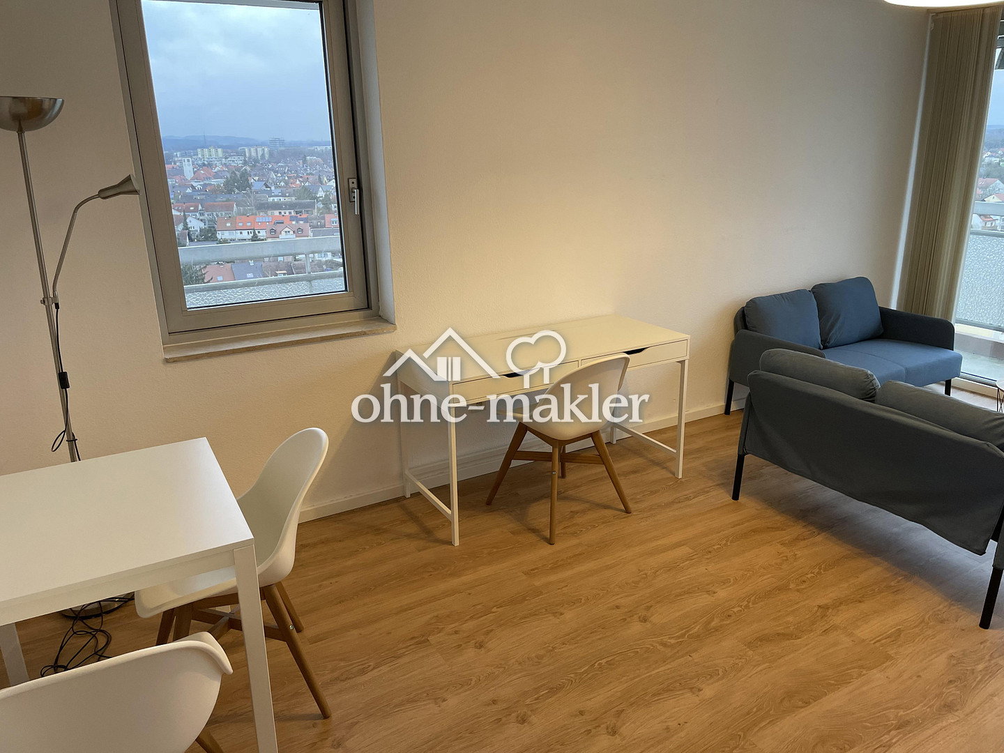 Modernes Penthouse mit Balkon und Alpenblick, 85716 Unterschleißheim