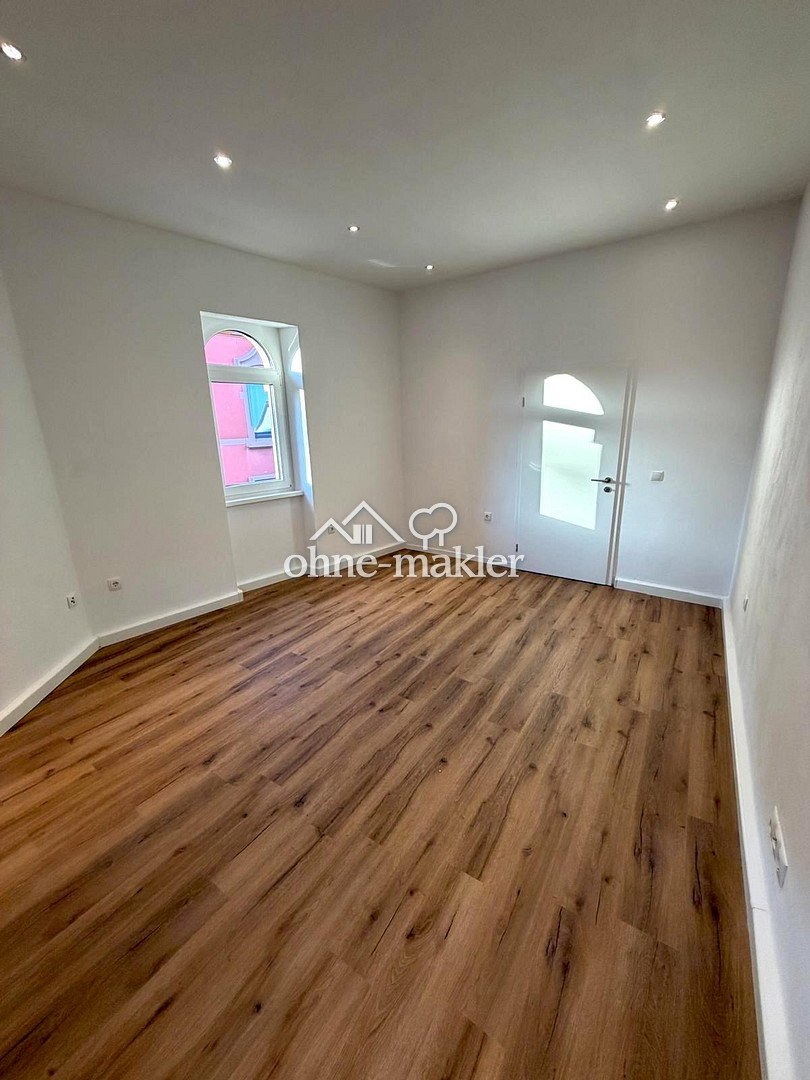 Zentrumsnah & neu Helle Wohnung in Kaiserslautern, 67655 Kaiserslautern (Innenstadt)