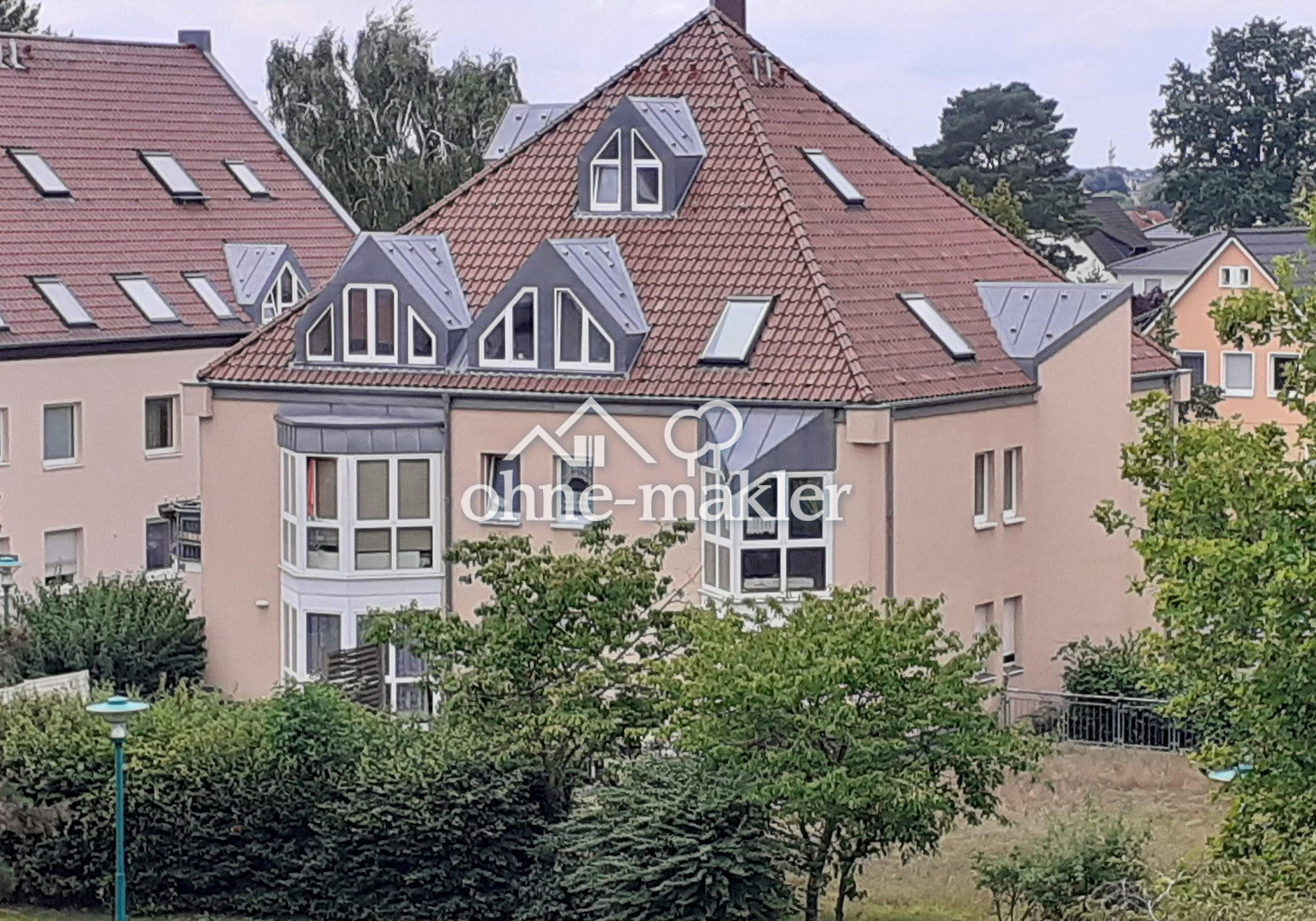 Helle 1-Zimmer-Wohnung mit Tiefgarage in Falkensee, 14612 Falkensee