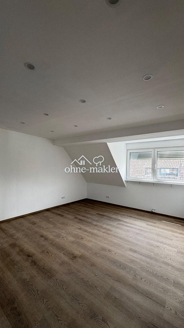 Mannheim-Friedrichsfeld charmante Wohnung mit Einbauküche, 68229 Mannheim (Friedrichsfeld)