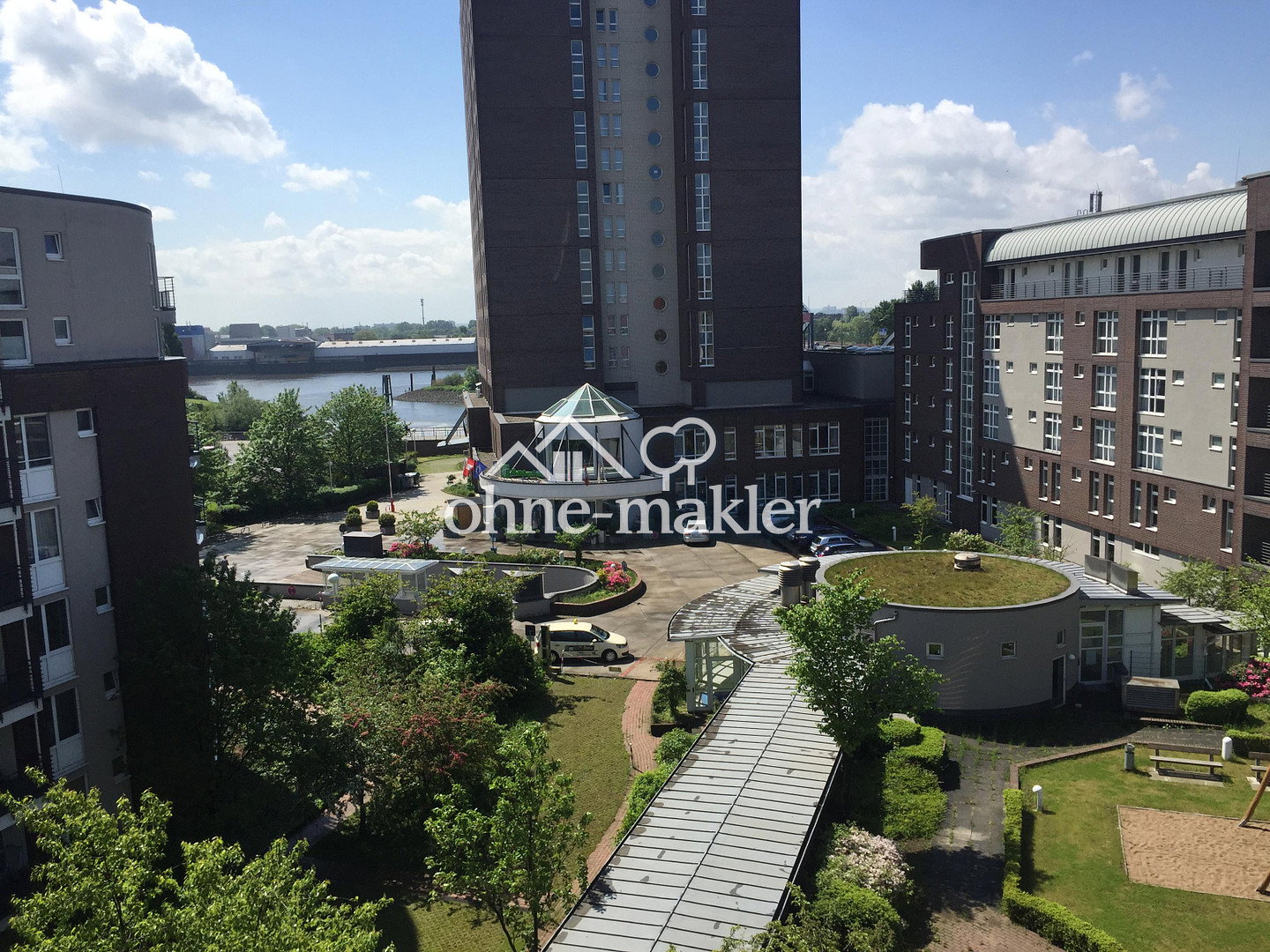 Modernisiertes Loft mit Elbblick - Bezugsfrei, 20539 Hamburg (Mitte)