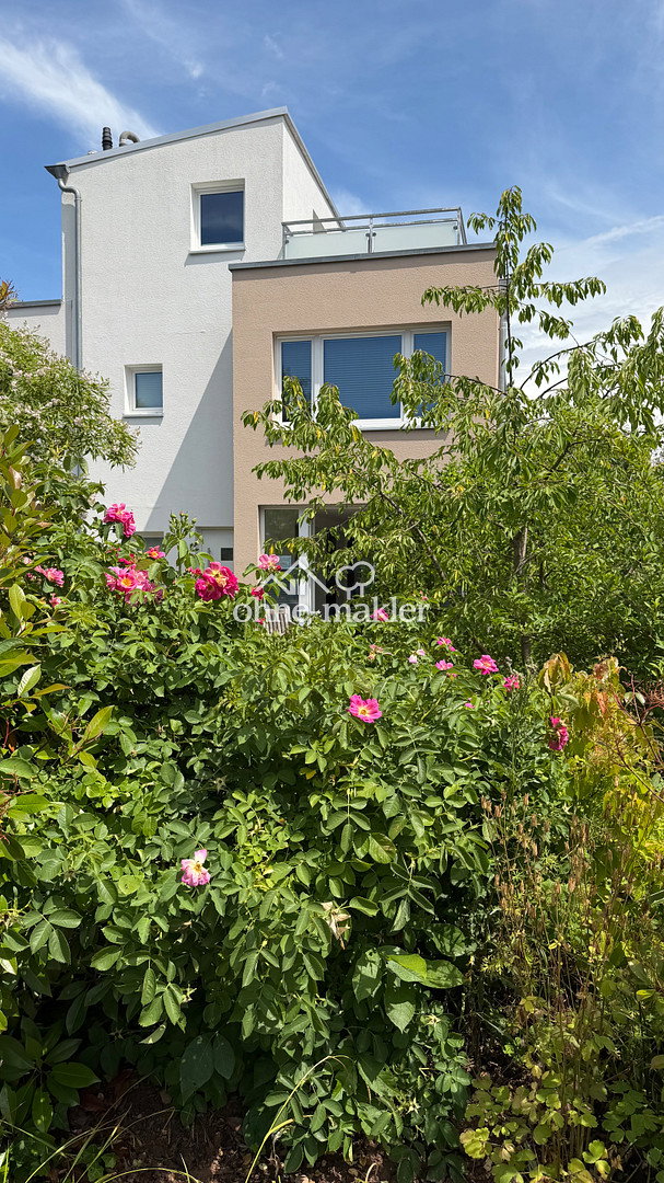 Modernes Reihenendhaus am Leinepark, 37081 Göttingen
