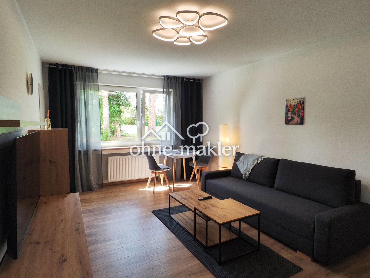 Frisch saniert voll möbliert – Komfortabel in Regensburg-West, 93049 Regensburg (Großprüfening-Dechbetten-Königswiesen Innenstadt Westenviertel)