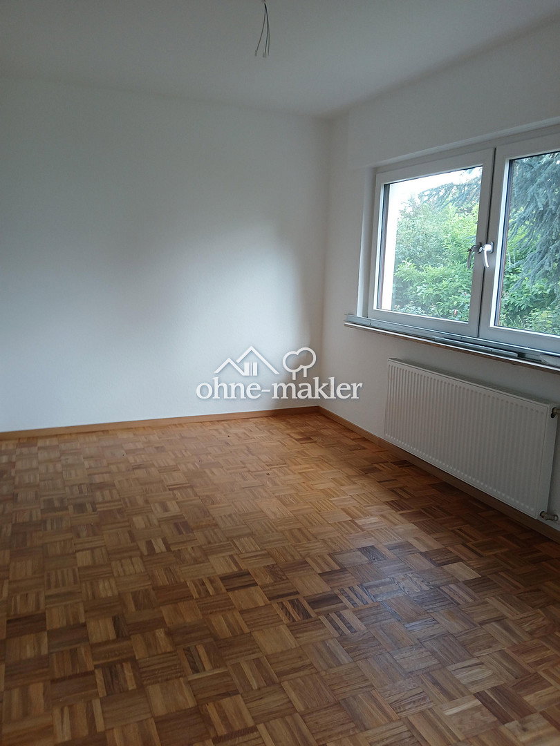 Münchingen Zentrale 3-Zimmerwohnung mit Balkon, 70825 Korntal-Münchingen
