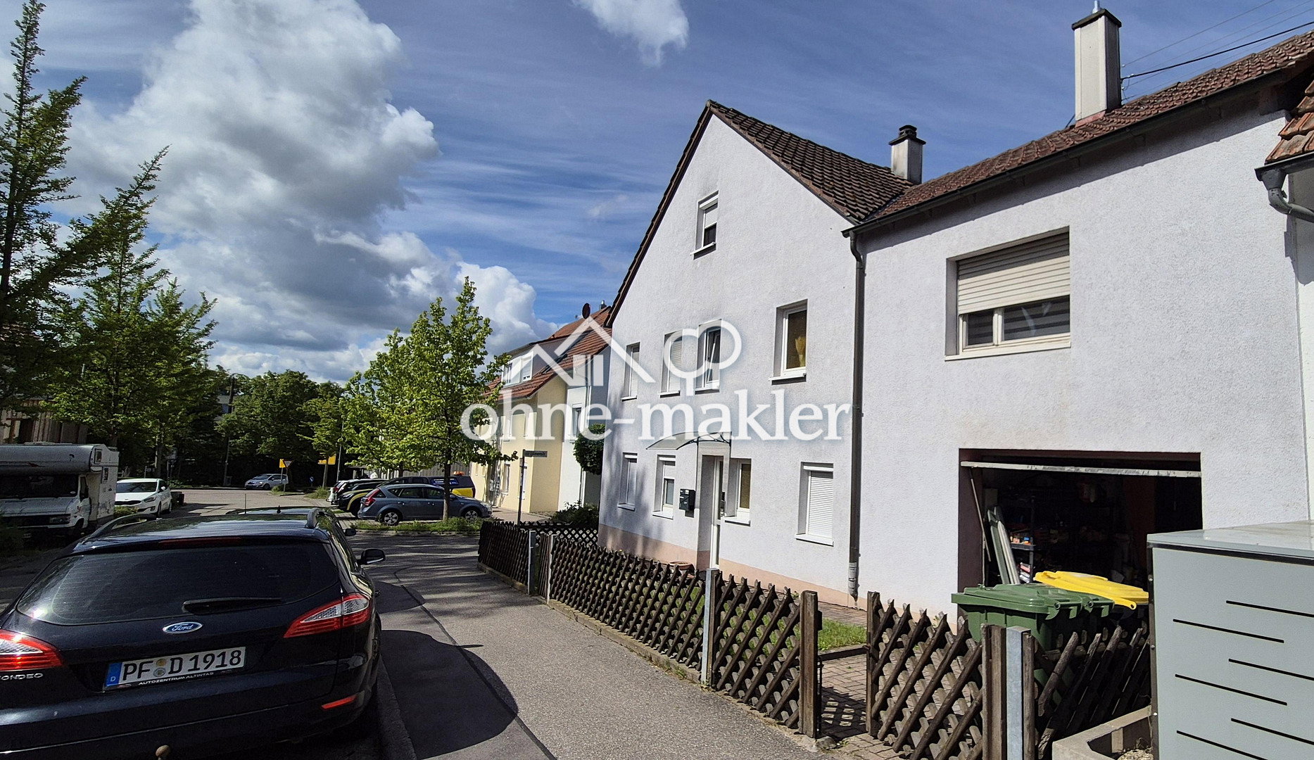 Familienparadies mit Einliegerwohnung in Illingen, 75428 Illingen