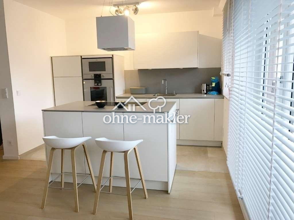 Oberkassel Stilvolles Apartment mit Balkon, 40545 Düsseldorf (Oberkassel)
