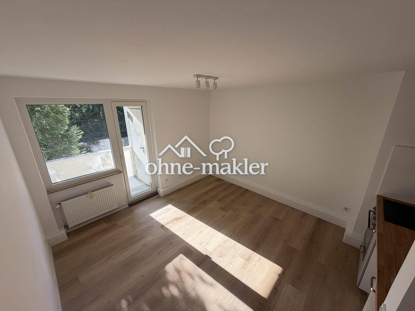 Rath Neues Zuhause mit Balkon & Einbauküche, 40472 Düsseldorf (Hubbelrath Lichtenbroich Rath Unterrath)
