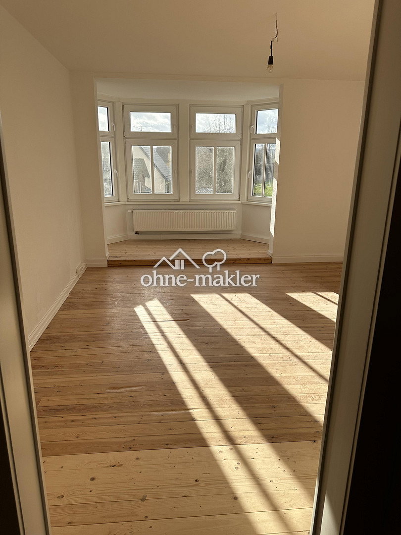 Dachgeschosswohnung in Stadtoldendorf - Helle Räume, 37627 Stadtoldendorf