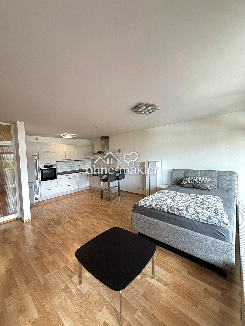 Nürnberg Großreuth Gemütliche Wohnung mit Loggia, 90431 Nürnberg